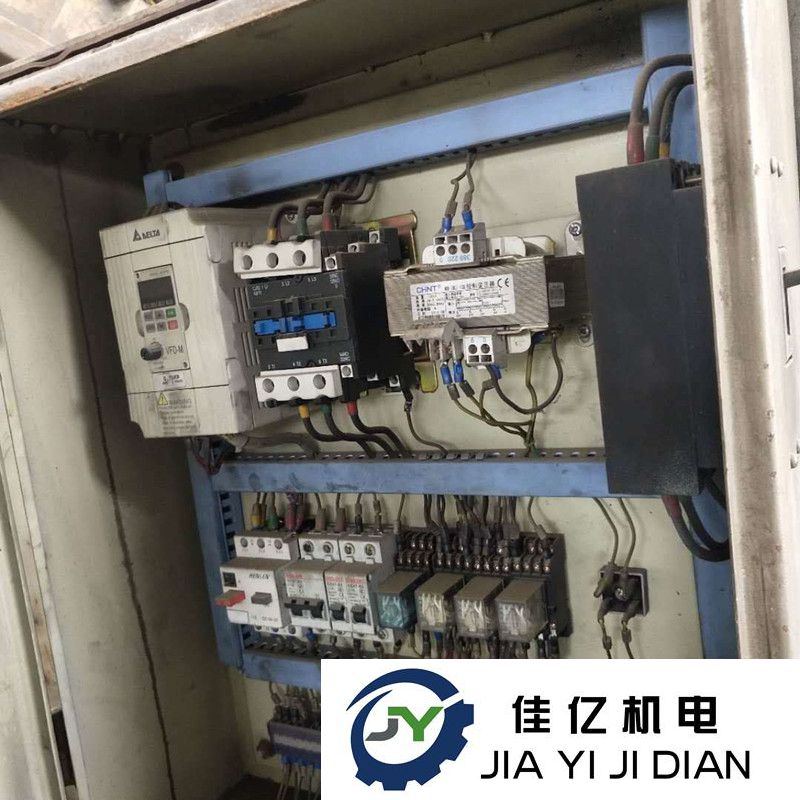 青岛国振落地车床CW200(图4)